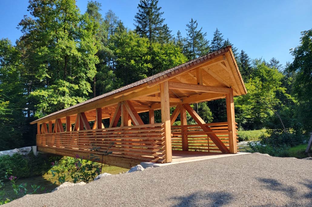 Holzbrücke über den Auerbach bei Oberaudorf